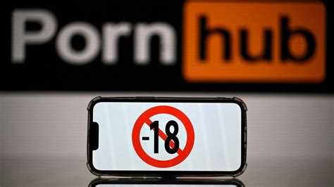 de.stripchat|First deadline for Pornhub, XVideos, and Stripchat DSA .